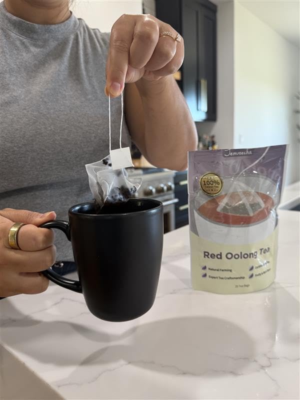 Jemutecha Red Oolong 20 Tea Bags, Exclusive Handpicked Oolong & Black Tea Blended, Organic Award-Winning Tea, Caffeinated, Non-GMO, Premium Taiwanese Asian Tea Rich in Antioxidants & Support Digestion