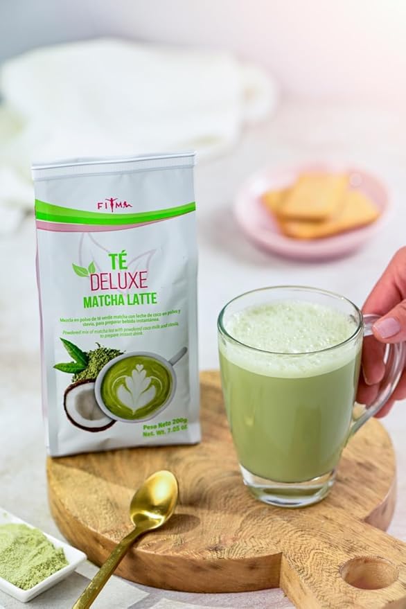 Té Deluxe Matcha Latte - Ceremonial Grade Matcha Tea with Coconut Cream, Oat Powder, and Collagen for a Delicious Detox and Digestive Support. Stevia-Sweetened. 20 Servings