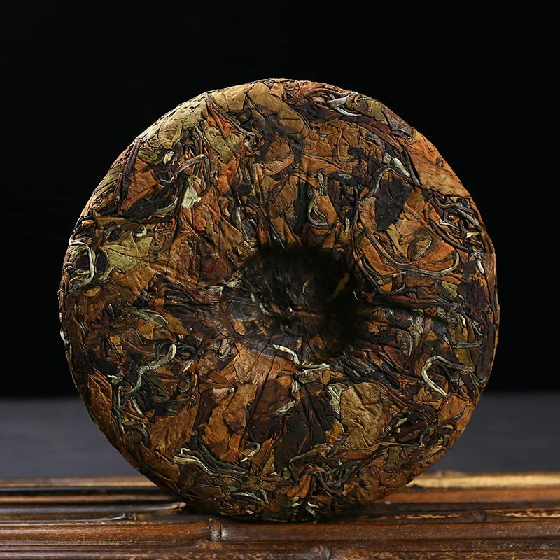 云南月光白茶2021yr Shou Mei Aged White Tea Cake- Yunnan White Tea - 200g/7oz (1)