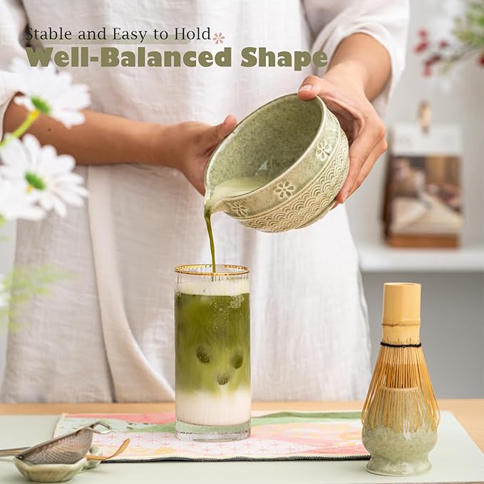 Matcha Tea Set, 8 Pcs Japanese Matcha Kit with Cherry Blossom and Wave Design Ceramic Bowl, Bamboo Whisk, Whisk Holder, Scoop, Sifter, Brush, Matcha kit Set for Matcha Lovers (Matcha Green)