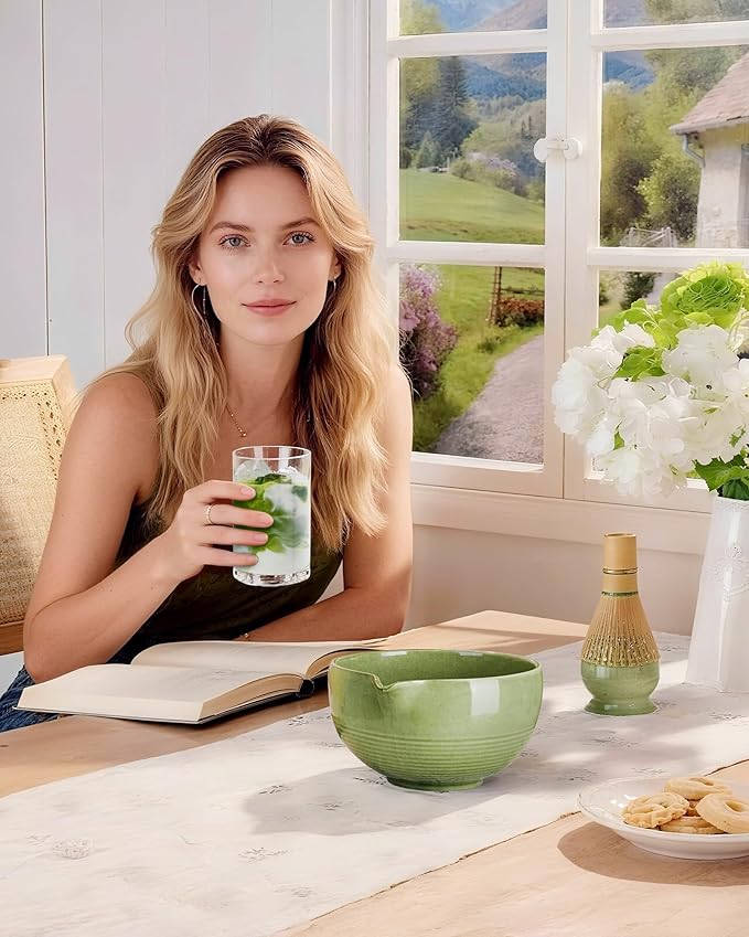 ZENS Matcha Whisk Set, 5pcs Matcha Kit Set Includes Emerald Green Bowl, Handcrafted Bamboo Whisk and Chasen Holder, Scoop & Tea Mat, Matcha Tea Ceremony Gift for Matcha Lovers