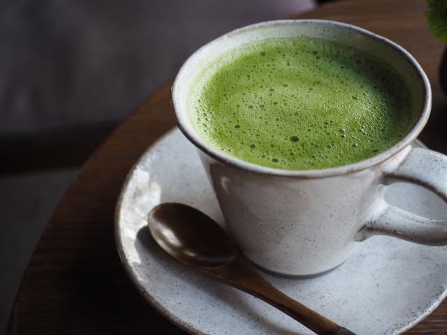 Marukyu Koyamaen Isuzu Ceremonial Matcha Powder, 40g Can | Premium Uji Kyoto matcha. Smooth flavor and vibrant color. Ideal for usucha, latte, and daily tea preparation.