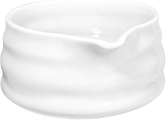 White Matcha Bowl with Spout - Ceramic Chawan Matcha Bowl for Whisking Matcha -Traditional Japanese Macha Bowl Handmade