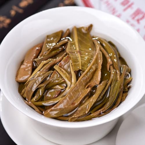 2019 Yiwu Raw Pu-erh Tea Cake – 357g / 12.6oz – Ancient Tree, Sweet & Smooth, Aged & Elegant, 易武 普洱生茶