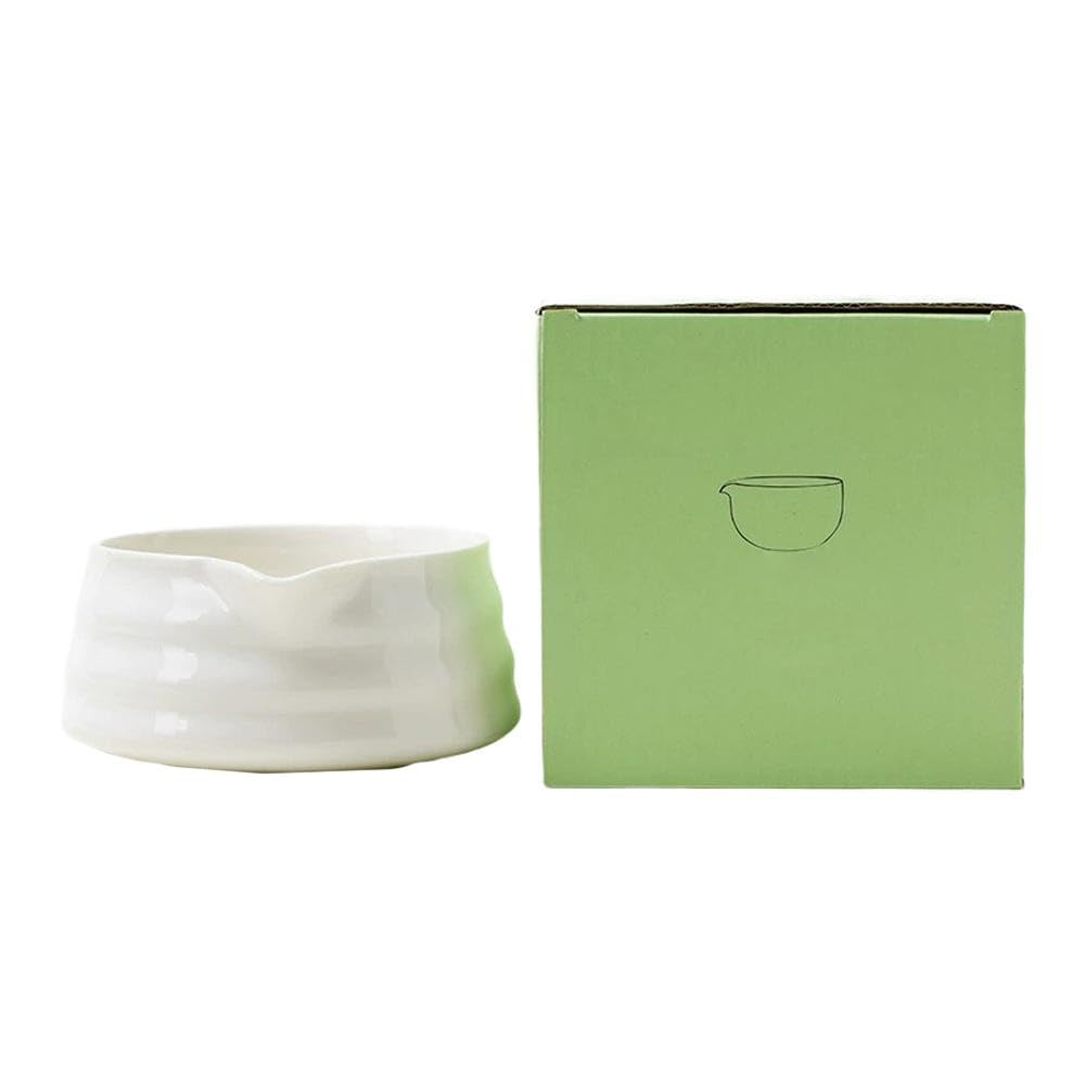 Handcrafted Japanese Matcha Bowl with Spout - Earthenware Chawan for Tea Lovers, 13x13x5cm, White