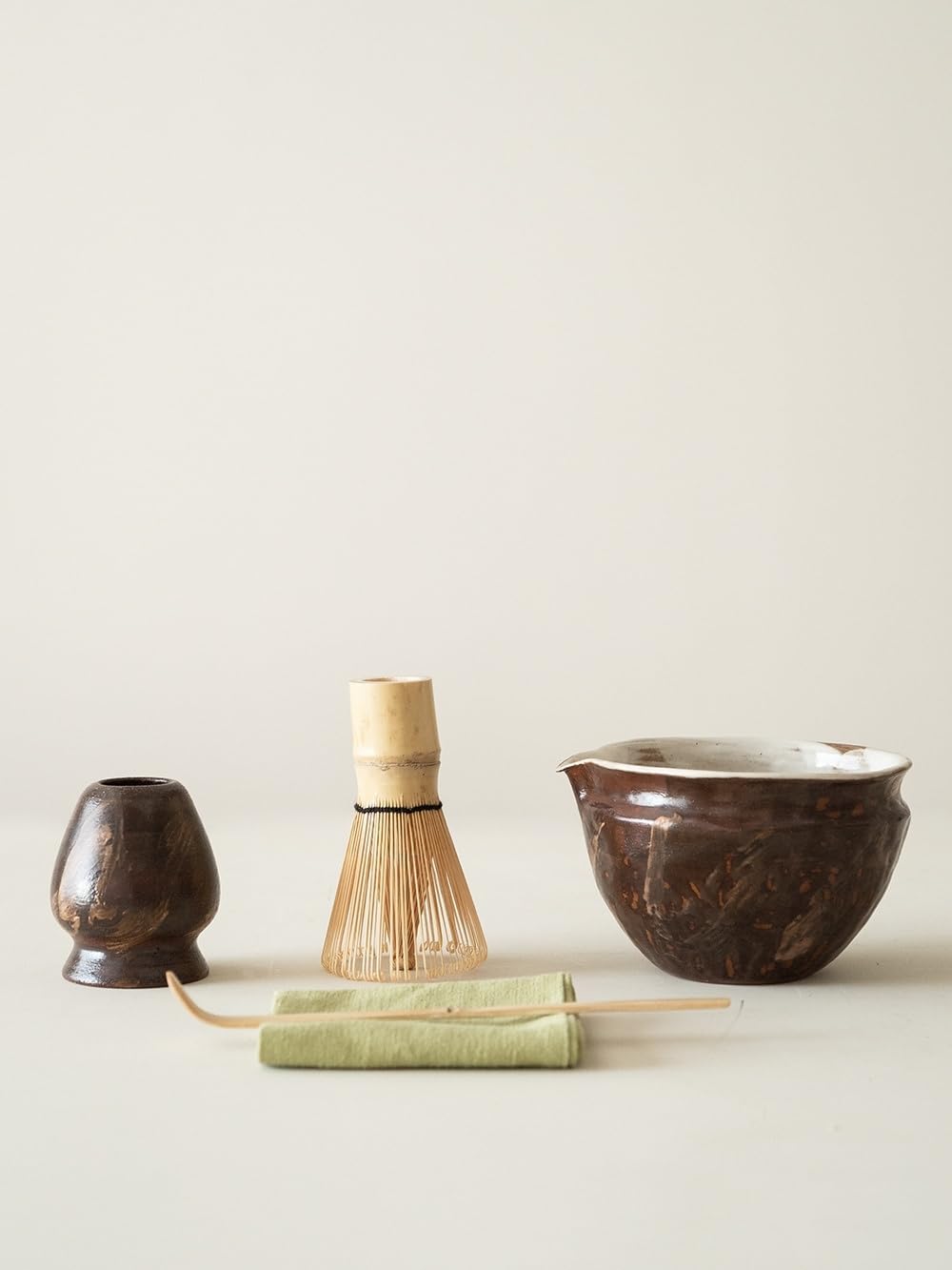 Matcha Set with Handmade Ceramic Bowl &amp; Bamboo Whisk, Dark Brown,6-Pc | Matcha Whisk Set, 16.9 Oz Ceramic Bowl with Spout, Bamboo Whisk, Holder, Scoop, Sifter and Tea Cloth, Matcha Kit for Ceremony