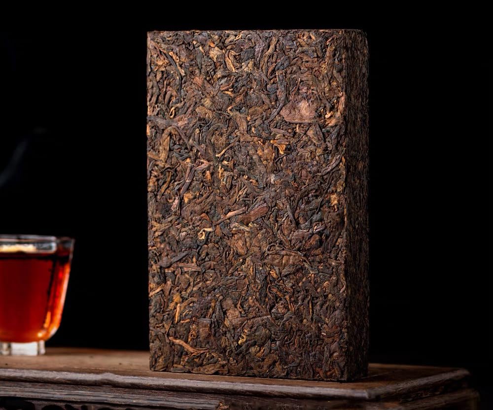 DIAN MAI HAO Yunnan Pu'er Tea Brick - Fermented Black Tea Since 2009, Organic Pu-erh 500g Package With Bamboo Leaves
