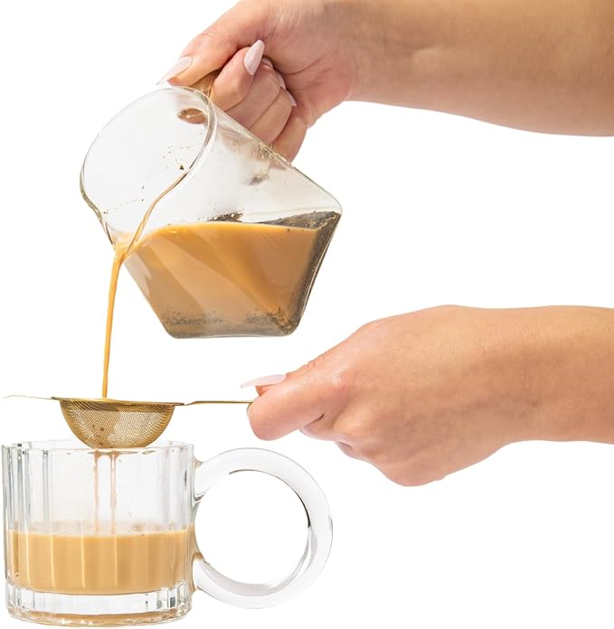 Kola Goodies Gold Tea Strainer – Elegant Stainless Steel Tea Infuser with Drip Tray – Compact Loose Leaf Tea Filter – Holiday Gift for Tea Lovers