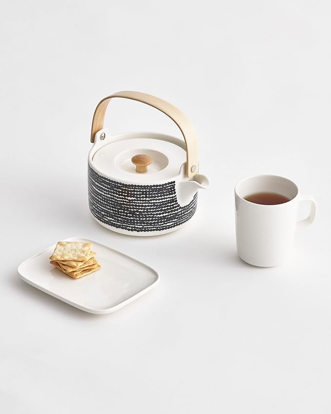 Marimekko Oiva Räsymatto Stoneware Teapot — Refine Your Kitchen Décor with Our Iconic Black & White Stoneware — Stylish Ceramic Teapot with Tea