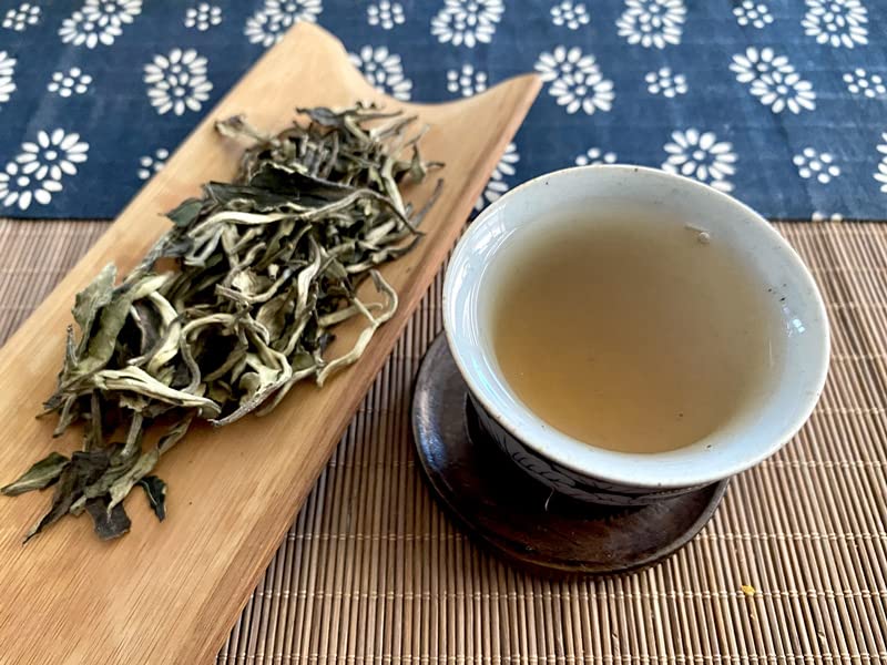 Champion Herbs - Organic Bai Mu Dan (4 Ounces)
