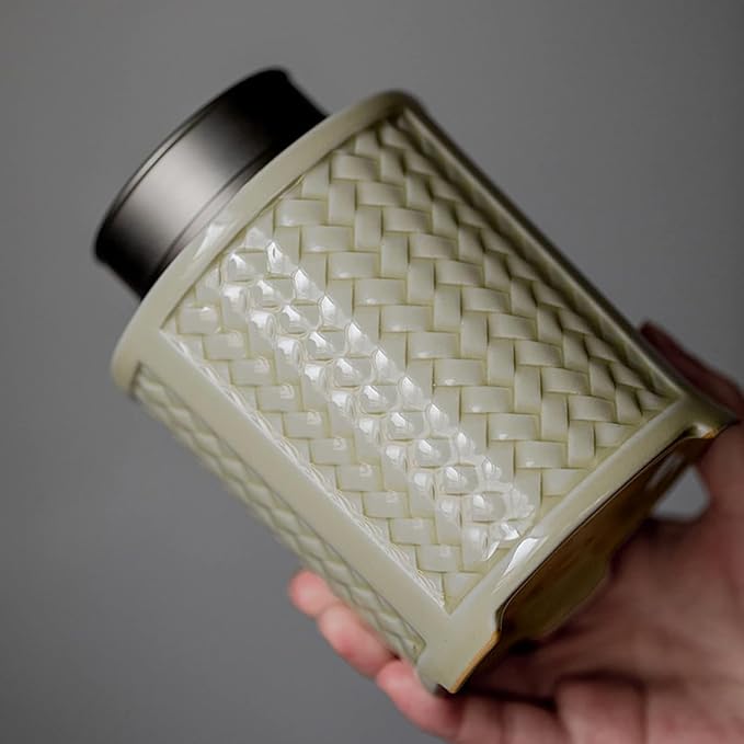 ELEFOCUS Storage Jars Ceramic Loose Tea Tin Storage Caddy Canister Container Tins Jar with Airtight Double Lids, 550ML Buffets