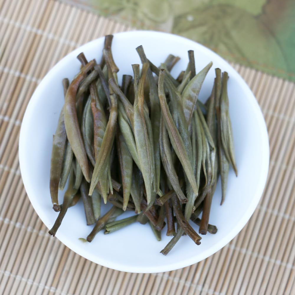 SANRAN Silver Needle White Tea Loose Leaf, Chinese Premium Yunnan Bai Hao Yin Zhen, Low Caffeine, 5.29oz