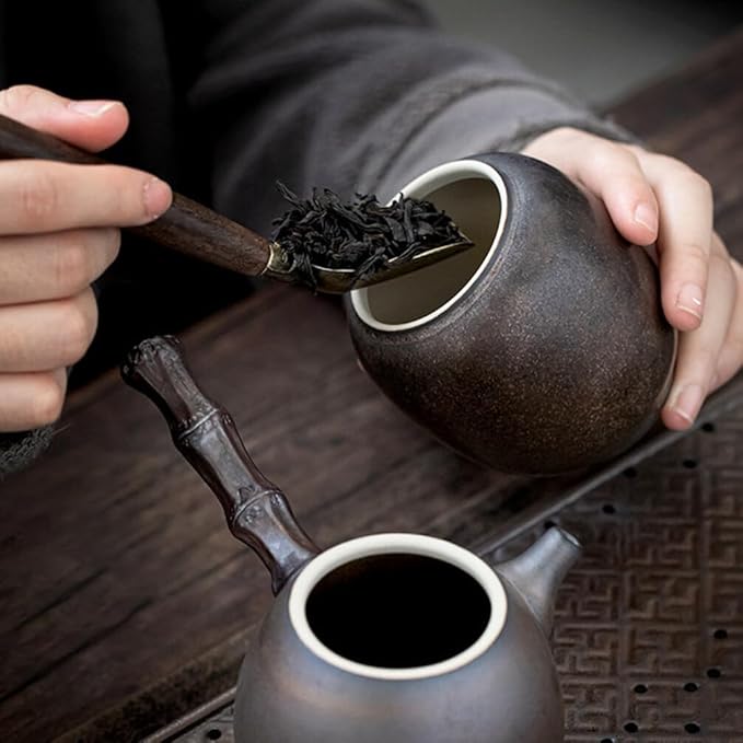 STOBAZA 1pc Vintage Spice Jar Chinese Retro Kitchen Ceramic Tea Canister for Loose Tea, Ceramic Food Storage Containers With Lids for Coffee Beans, Herb, Candy, Spices, Nuts