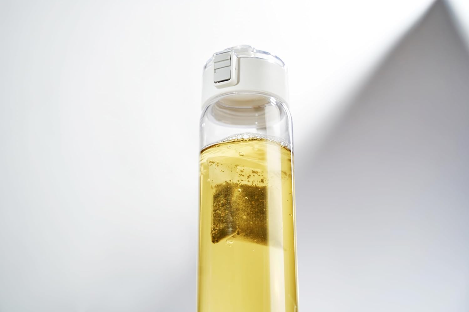 SHAKE Cold Brew Tea – Green Oolong | 15 Tea Bags | Premium Taiwan Tea, Zero Sugar | Smooth Flavor & Ready in 30 Seconds