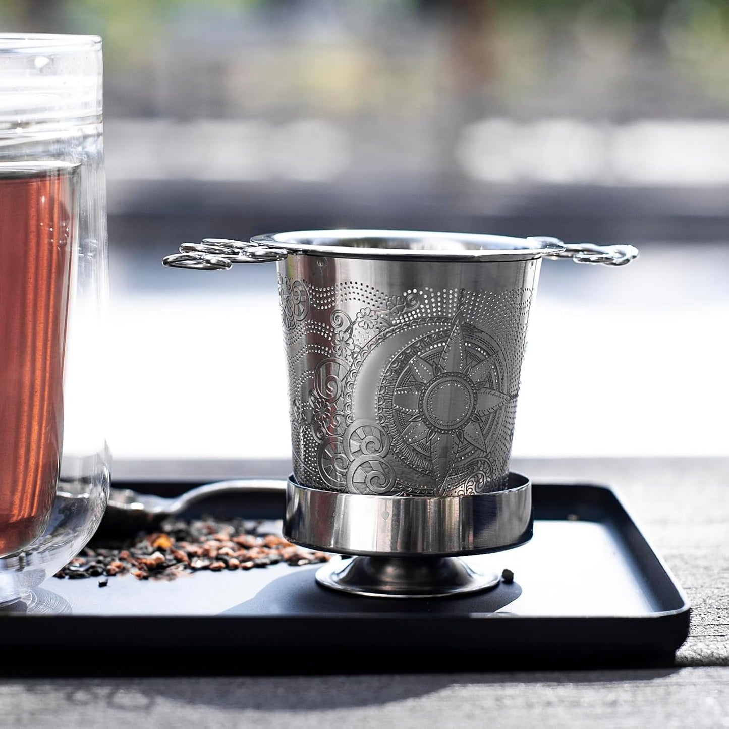 Luxury Tea Strainer Basket Gift Set - Gold Plated Infuser with Engraved Floral Motifs, Crystal Accent Chain for Loose Leaf Tea, Fine Mesh Filter &amp; Ergonomic Handle