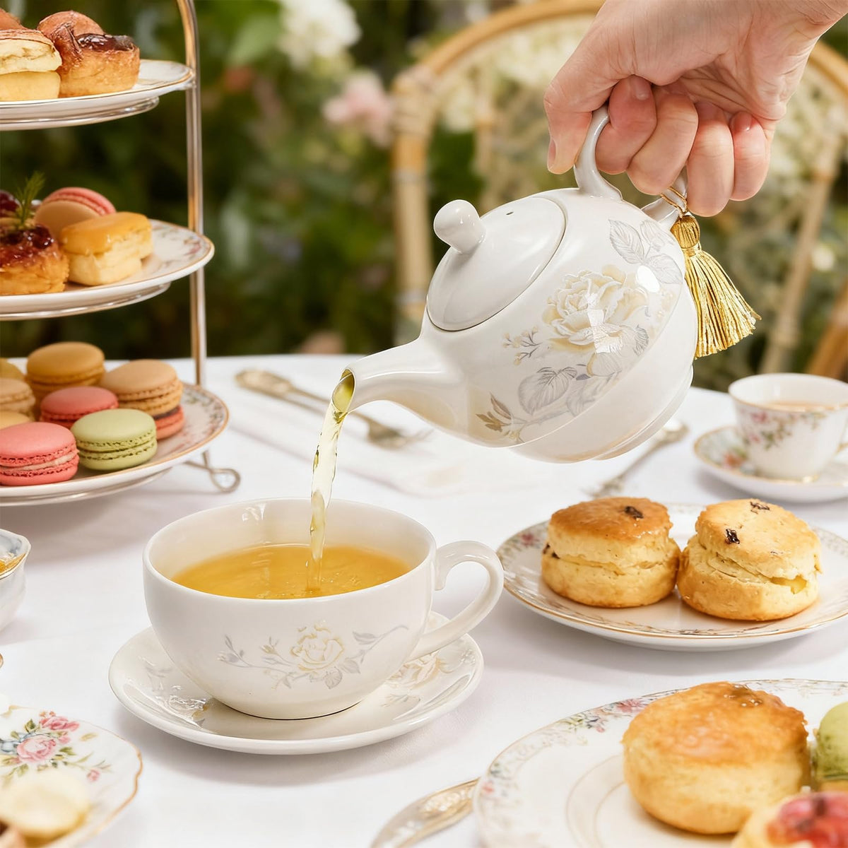 Nagpew Tea for One Set, Porcelain Floral Teapot Cup Saucer Set