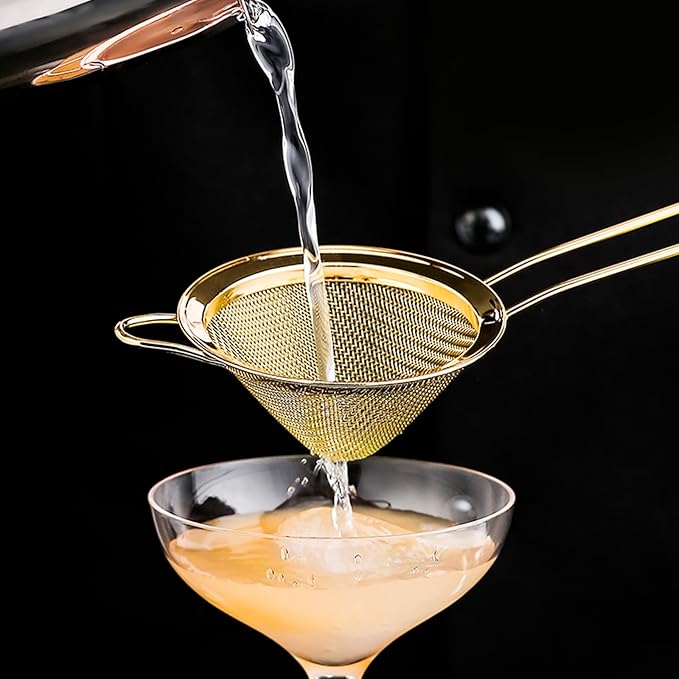 2 Pack Stainless Steel Small Food Strainer, Fine Mesh Sieve with Long Handle, Cocktail Strainer For Cocktails, Tea Herbs, Coffee & Drinks