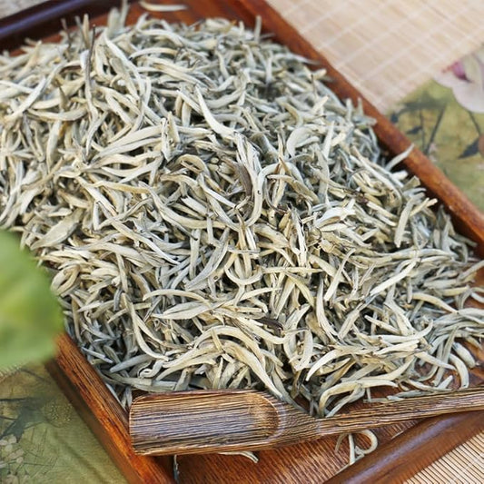 SANRAN Silver Needle White Tea Loose Leaf, Chinese Premium Yunnan Bai Hao Yin Zhen, Low Caffeine, 5.29oz