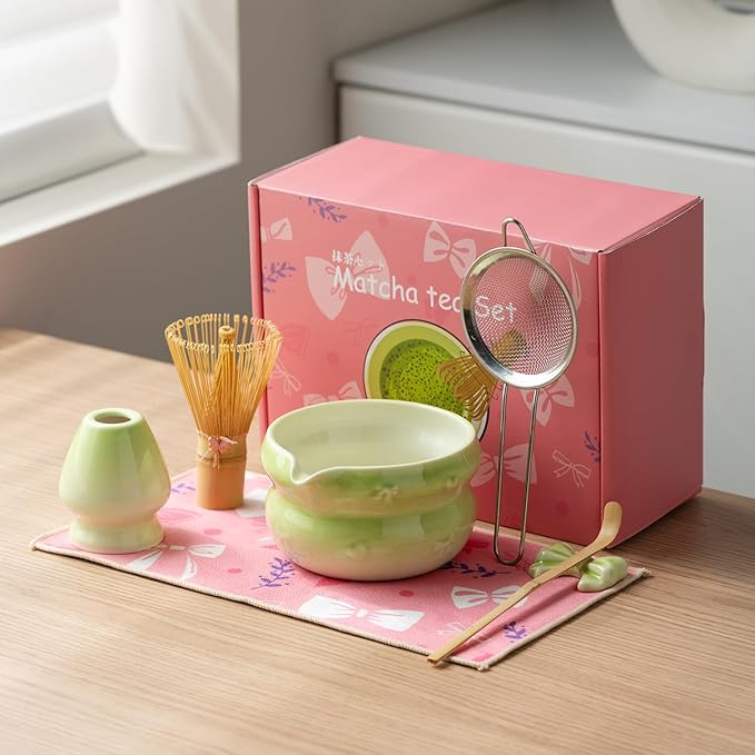 Matcha Kit 7-Pcs matcha whisk set, Measuring Spoon, Japanese Tea Making Tools,Cha, tea bowl, pink matcha set (light green)