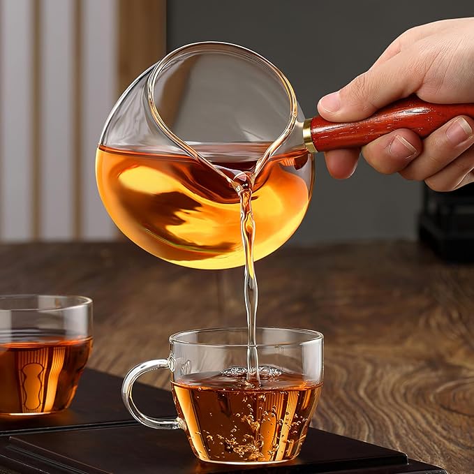Healifty Glass Tea Pitcher with Wooden Handle and Infuser Thick Borosilicate Glass Dispenser Cup for Loose Leaf Tea Easy-pour Spout for Office Home