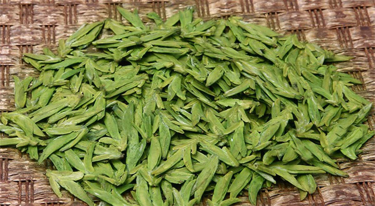 West Lake Hangzhou China Long Jing Dragon Well Green Tea 250g