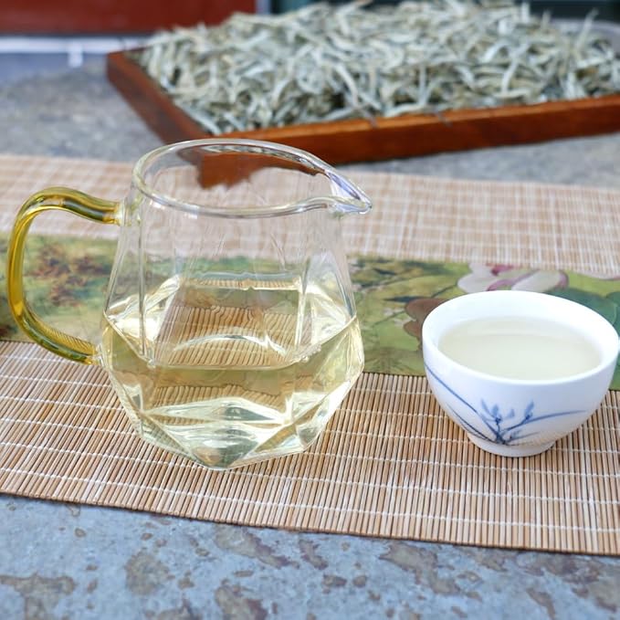 SANRAN Silver Needle White Tea Loose Leaf, Chinese Premium Yunnan Bai Hao Yin Zhen, Low Caffeine, 5.29oz