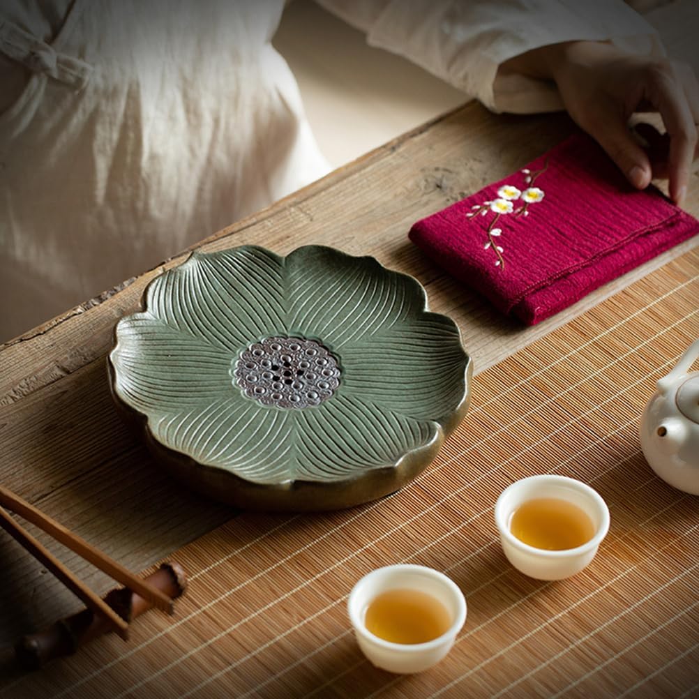 Garneck Tea Tray Ceramic Tea Serving Tray with Draining Board Retro Lotus Pattern Pot Mat Chinese Gongfu Coffee Table Table Box with Water Storage for Kungfu Set 20CM