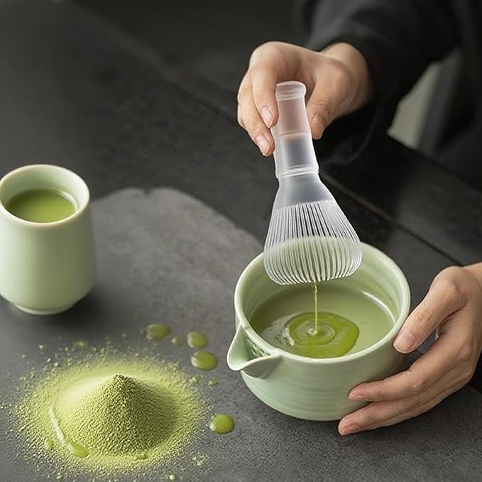 Resin Matcha Whisk Traditional Japanese Chasen Matcha Tea Whisk Gifts for Tea Lovers Reusable Plastic Matcha Whisk for Authentic Tea Preparation (Clear)