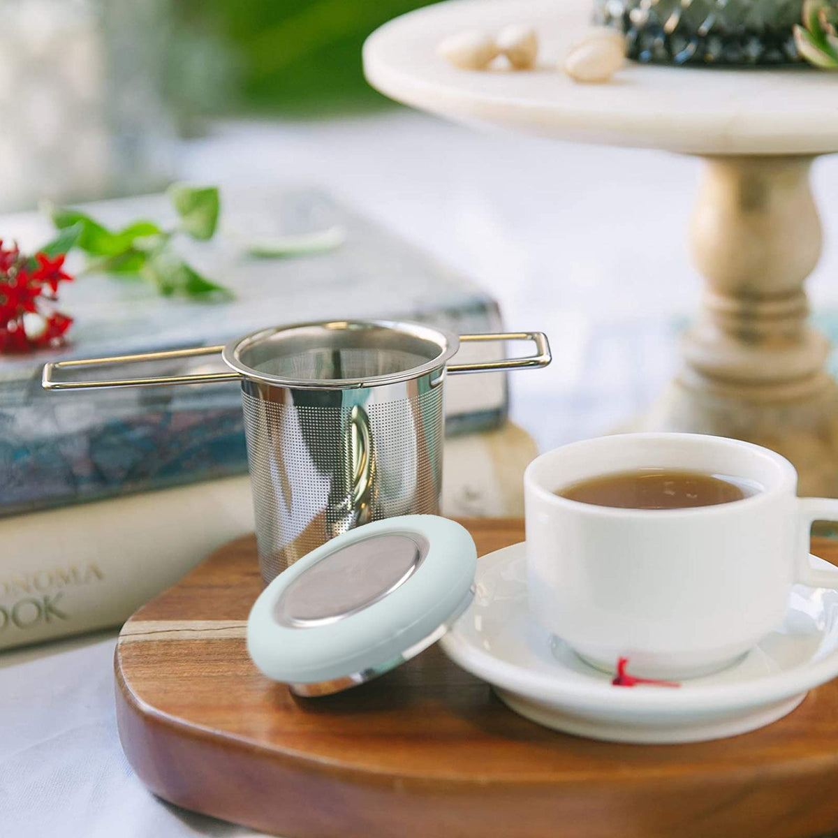 Fenshine Tea Infuser Stainless Steel Tea Strainer Folding Handle Tea Filter Extra Fine Mesh Strainer Brewing Basket with Lid