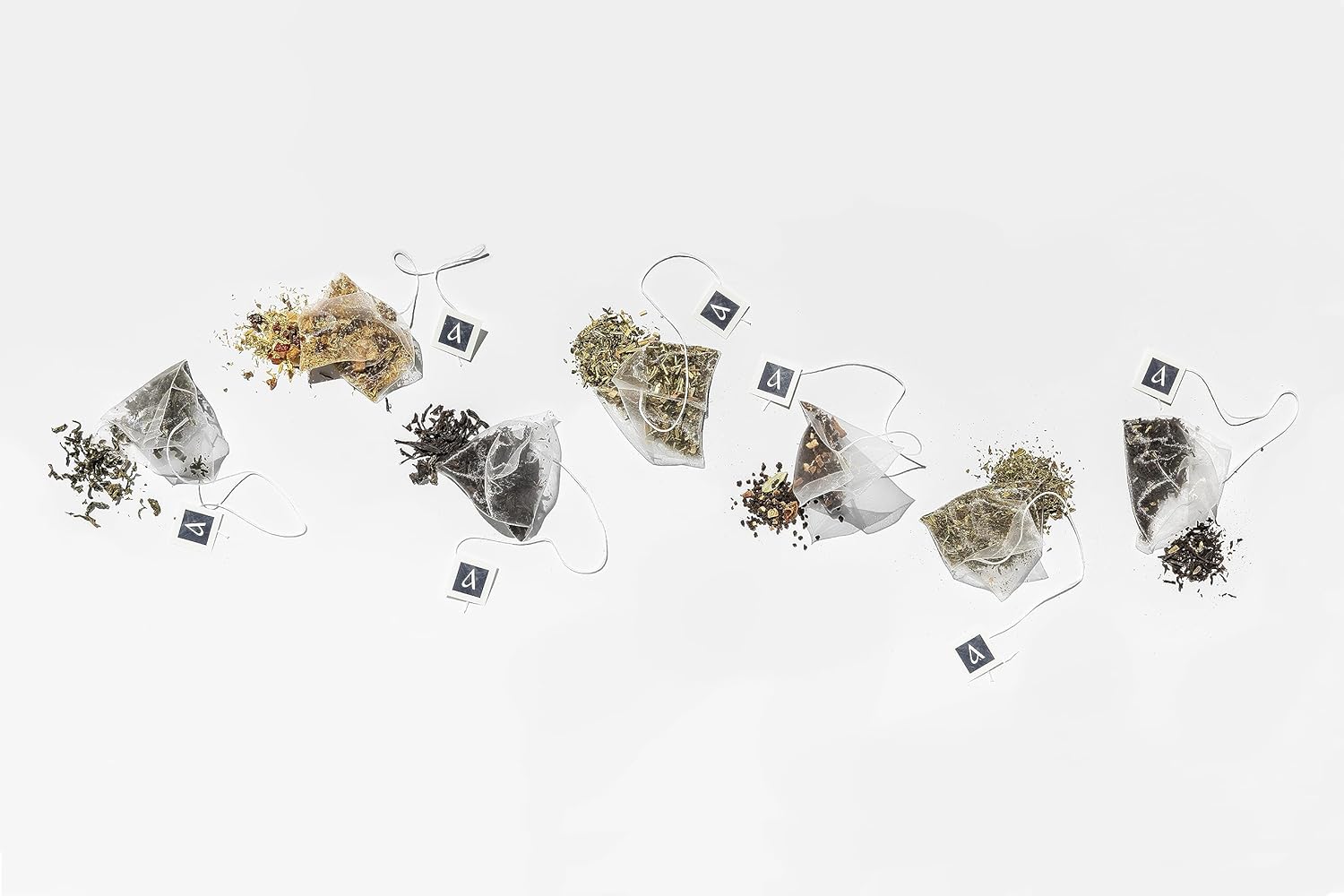 Arbata English Breakfast Tea, 24 Pyramid Tea Bags – Artisanal High Caffeine Black Tea, Robust & Full-Bodied Classic English Breakfast Tea Sachets