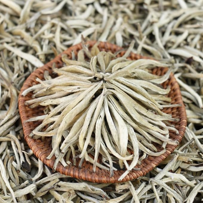 SANRAN Silver Needle White Tea Loose Leaf, Chinese Premium Yunnan Bai Hao Yin Zhen, Low Caffeine, 5.29oz