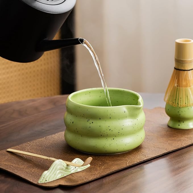 7Pcs Japanese Matcha Tea Set, Matcha Kit with Matcha Bowl (with Pouring Spout), Matcha Whisk, Whisk Holder, Strainer