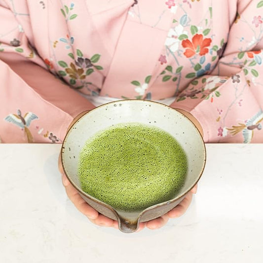Elitea Matcha Green Tea Bowl Chawan with Spout Pottery Clay Large
