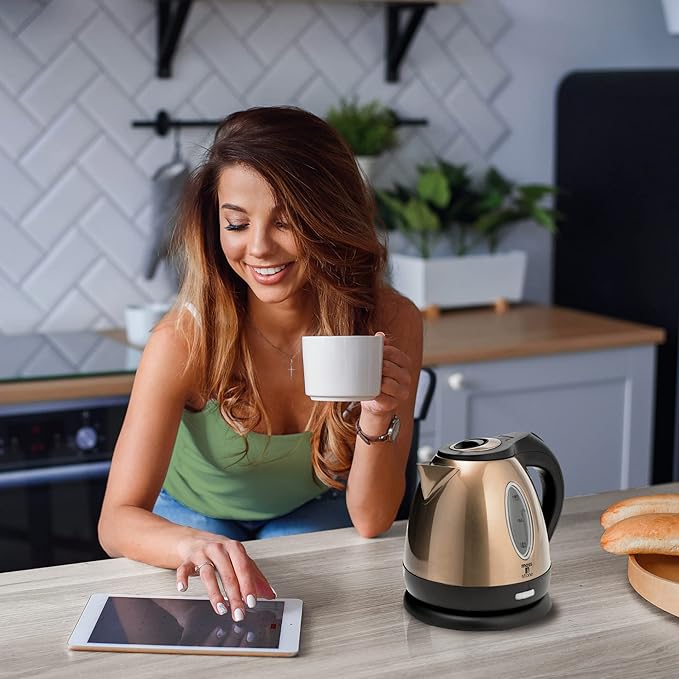 Moss & Stone 1.2L Stainless Steel Small Electric Kettle, Cordless 1500w Fast Boiling Pot