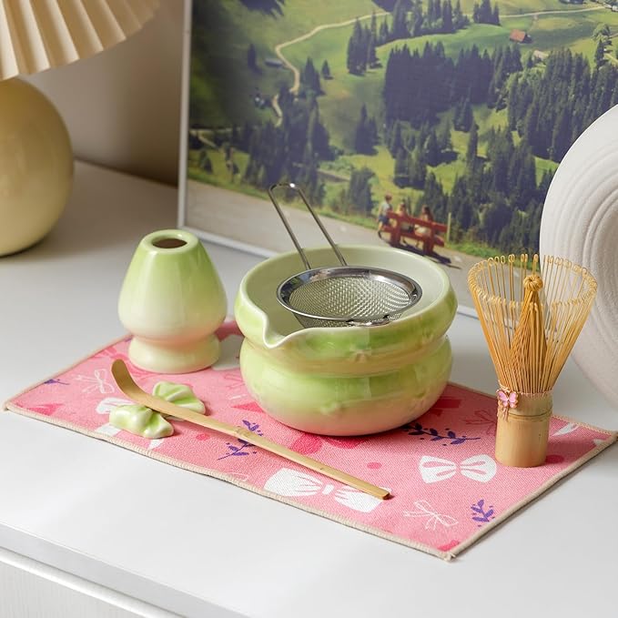 Matcha Kit 7-Pcs matcha whisk set, Measuring Spoon, Japanese Tea Making Tools,Cha, tea bowl, pink matcha set (light green)