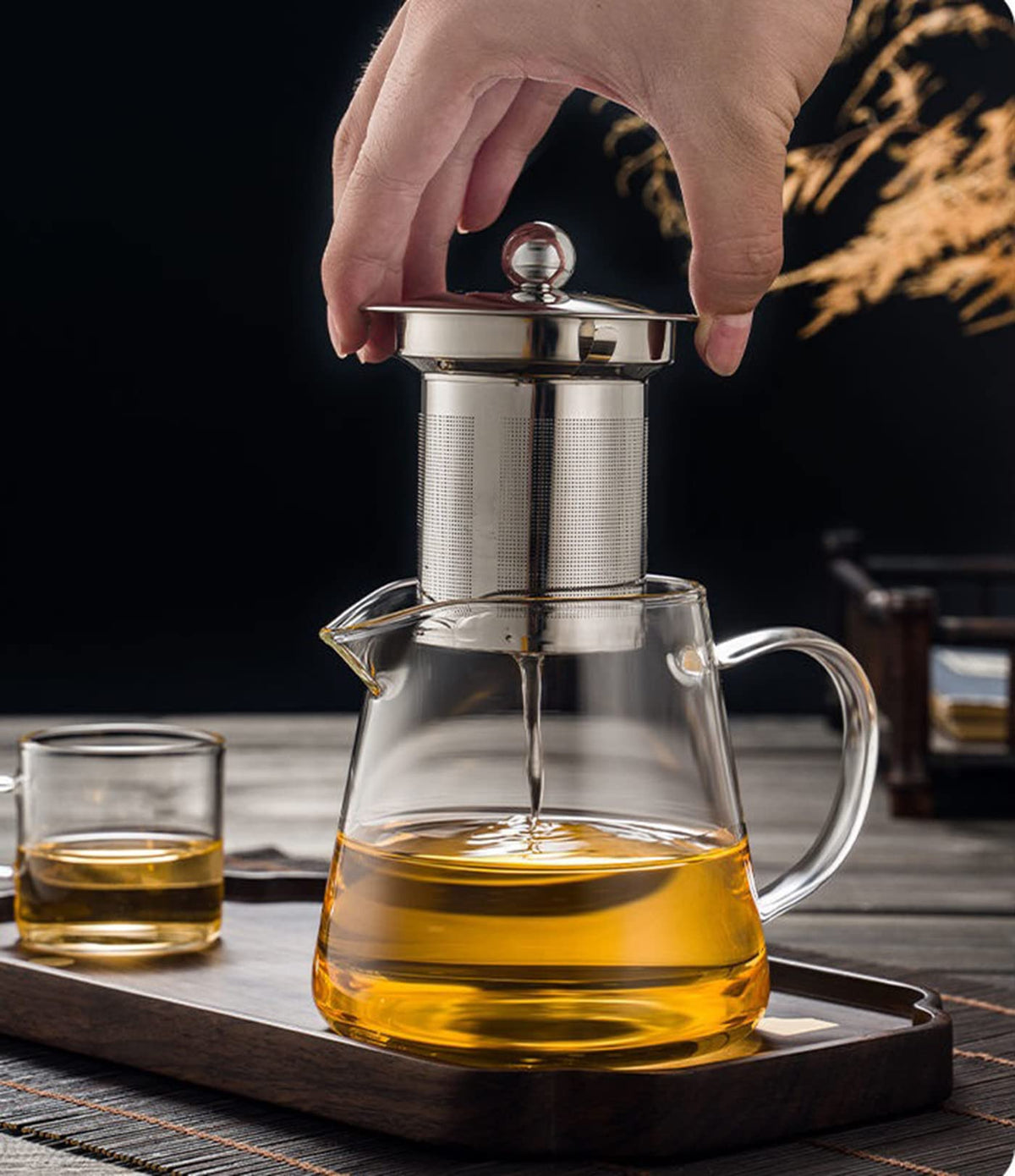 XINHUISHQZ Glass Teapot with Removable Stainless Steel Infuser, Borosilicate Glass Tea Pot with Strainer,for Blooming Tea &