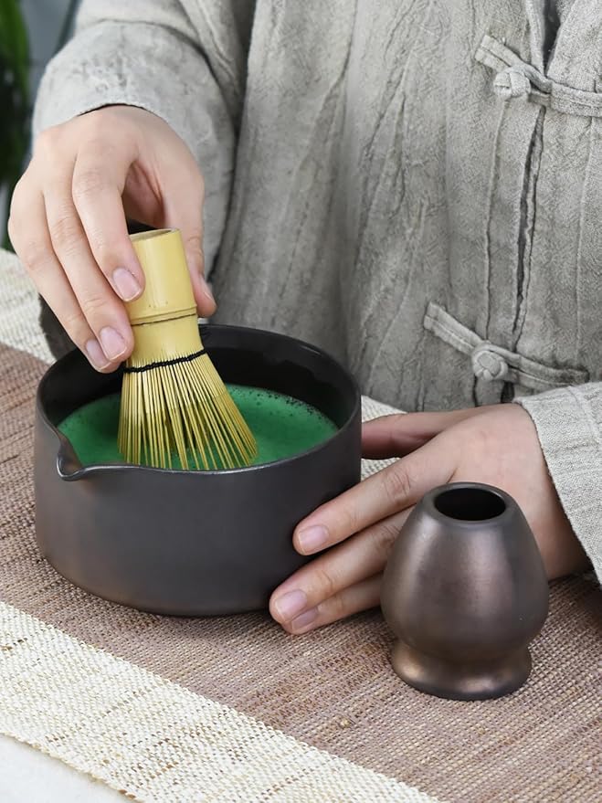 Artcome Matcha Bowl Set with Spout – Handmade Ceramic Chawan, Bamboo Whisk, Whisk Holder, Tea Scoop, and Matcha Manual