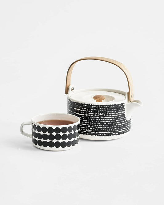 MARIMEKKO Oiva Räsymatto Stoneware Teapot — Refine Your Kitchen Décor with Our Iconic Black &amp; White Stoneware — Stylish Ceramic Teapot with Tea Infuser Lid (26.63 oz)