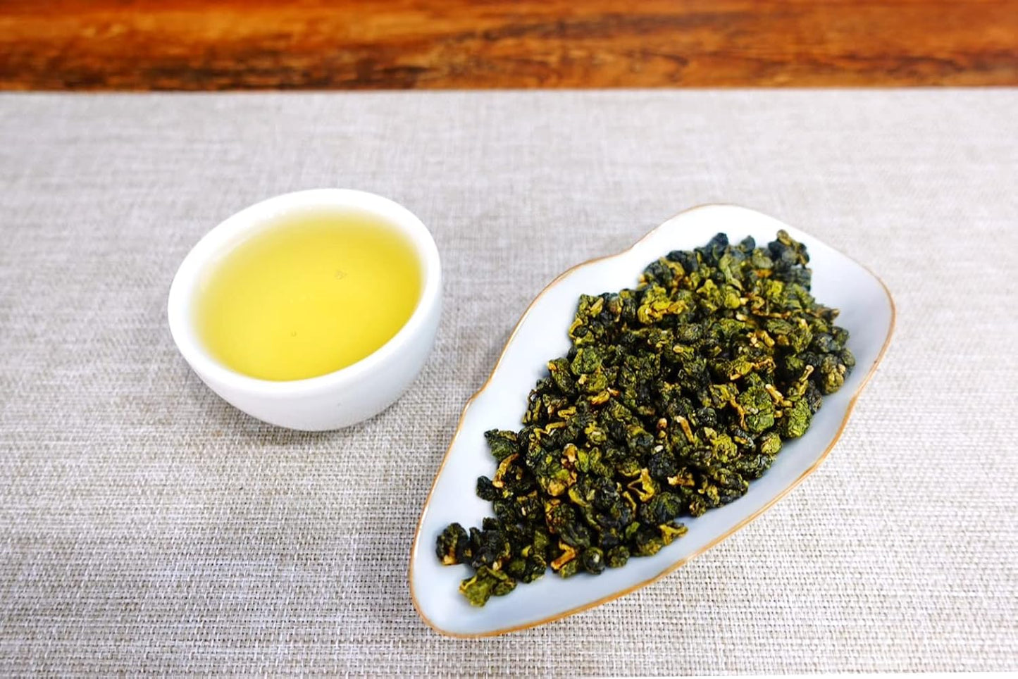 Xin Qing Dayuling Oolong Tea Dayuling Ulong Taiwan High Mountain Tea Taiwan Gaoshan Ulong Tea 150g