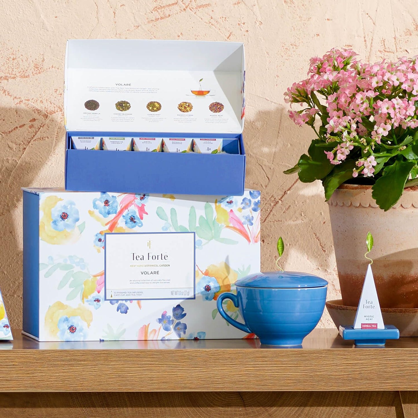 Tea Forte Café Cup Tea Gift Set, Volare, 10 Pyramid Infusers | 8 oz Porcelain Tea Cup, Lid &amp; Tea Tray - 2 of Each Blend - Individually Wrapped - Giftable Presentation Box
