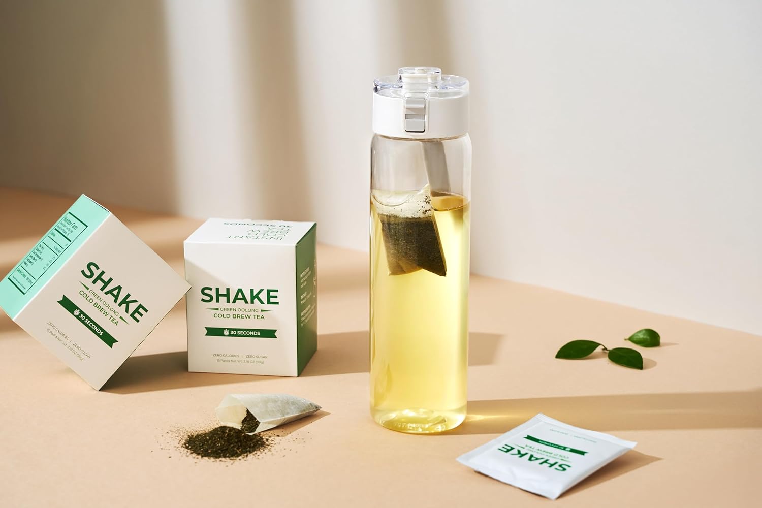 SHAKE Cold Brew Tea – Green Oolong | 15 Tea Bags | Premium Taiwan Tea, Zero Sugar | Smooth Flavor & Ready in 30 Seconds