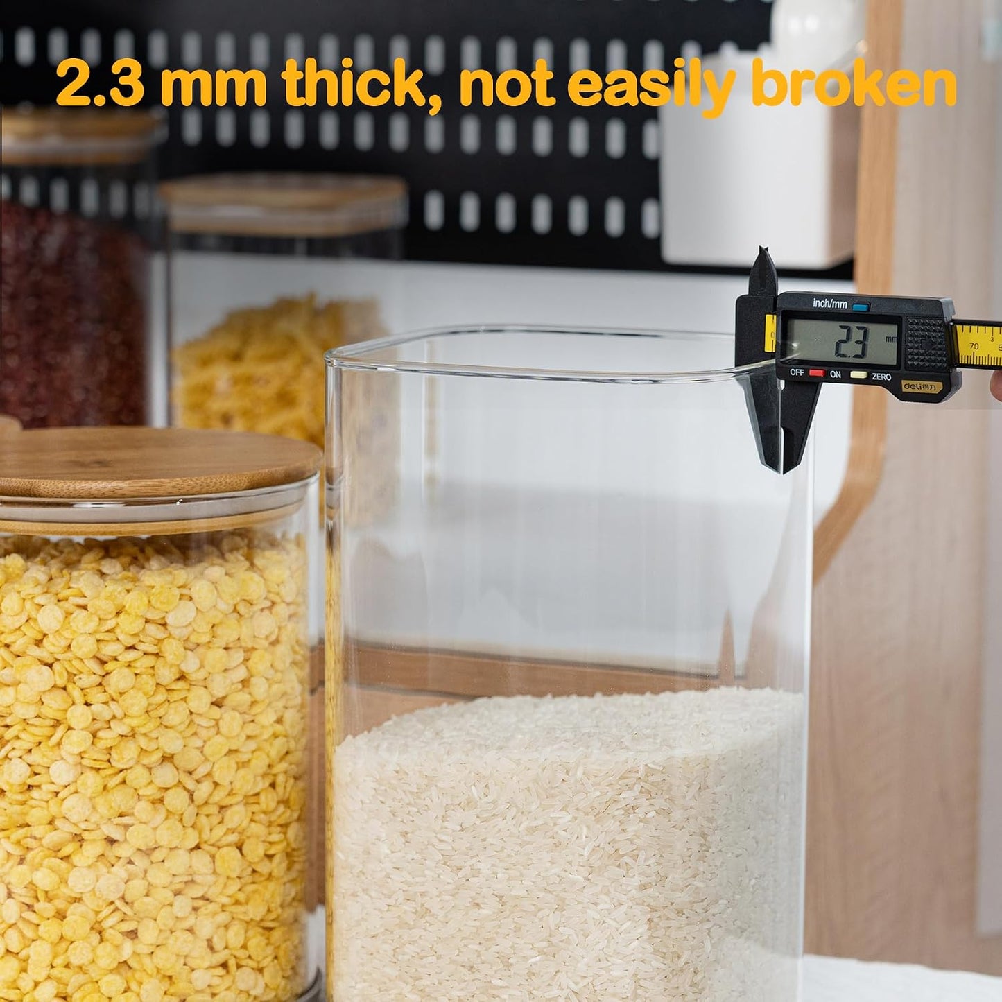 D2scrma 50oz Airtight Glass Square Storage Canister with Bamboo Lid Set of 3 (1500ml) Container Stackable Spice Jar, Kitchen Canister for Flour, Cookies, Cereal and Coffee beans (‎with Black Lable)