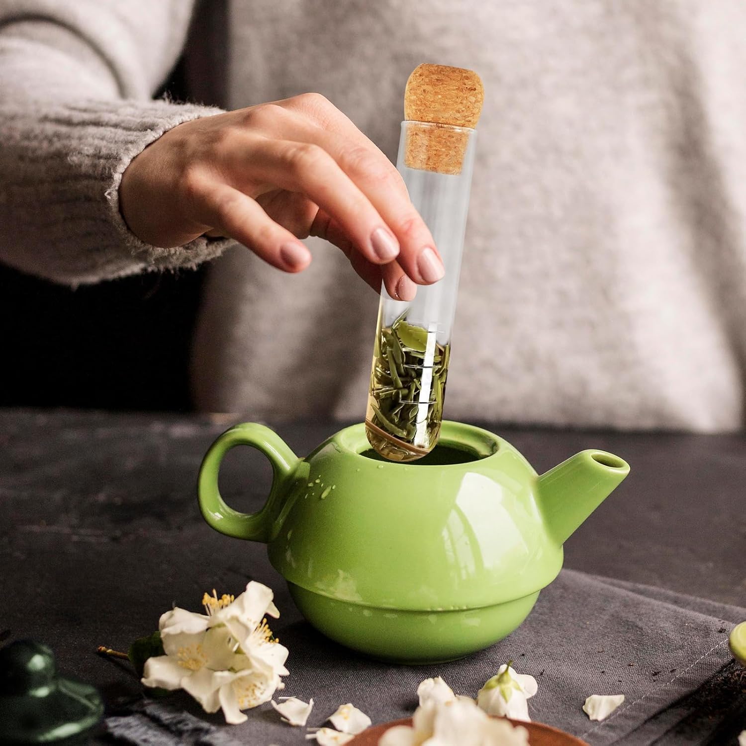 Glass Test Tube Tea Infuser for Loose Leaf Tea Strainer for Travel and Household Brewing