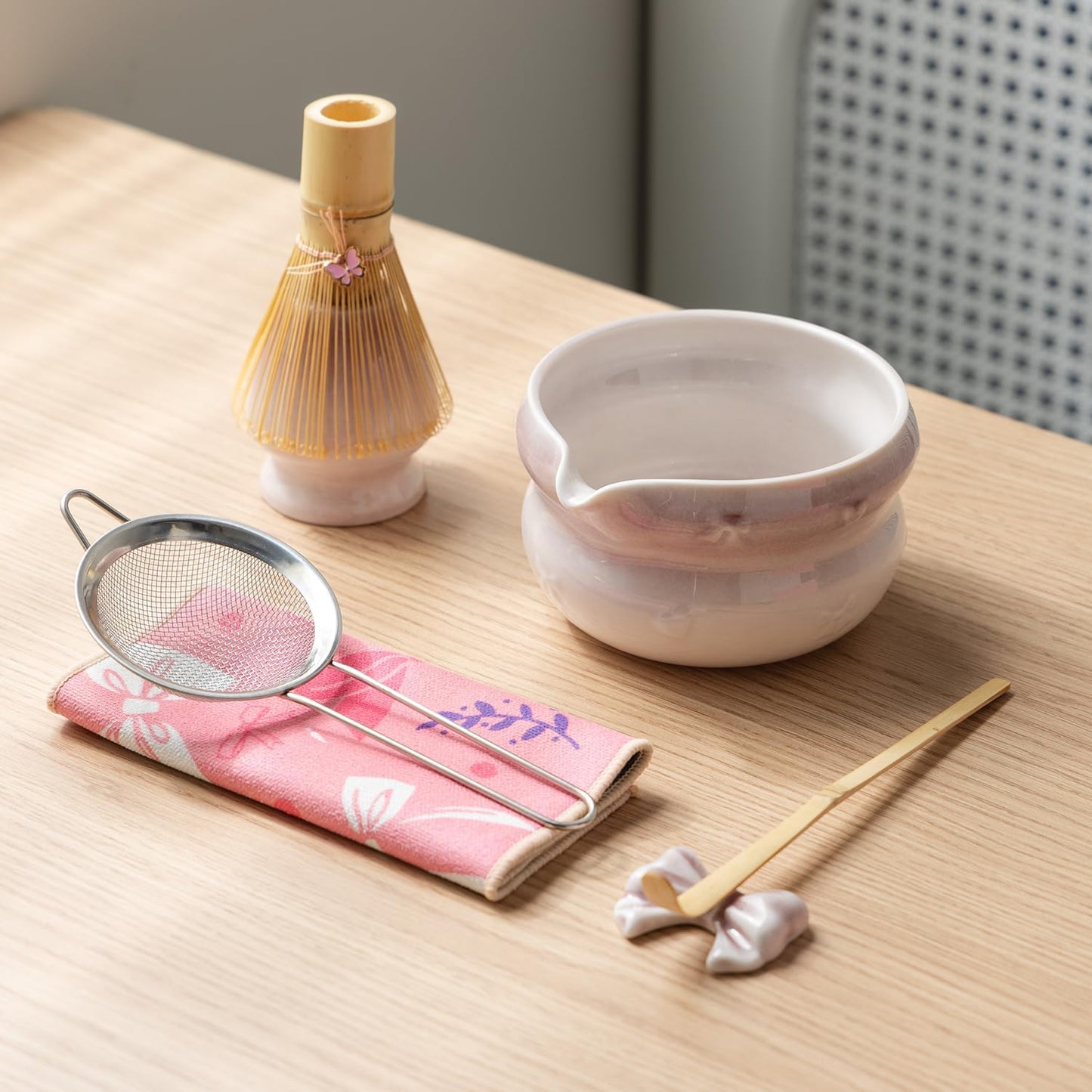 DWEHIXBUY Matcha Kit 7-Pcs matcha whisk set, Measuring Spoon, Japanese Tea Making Tools,Cha, tea bowl, pink matcha set (rosy)