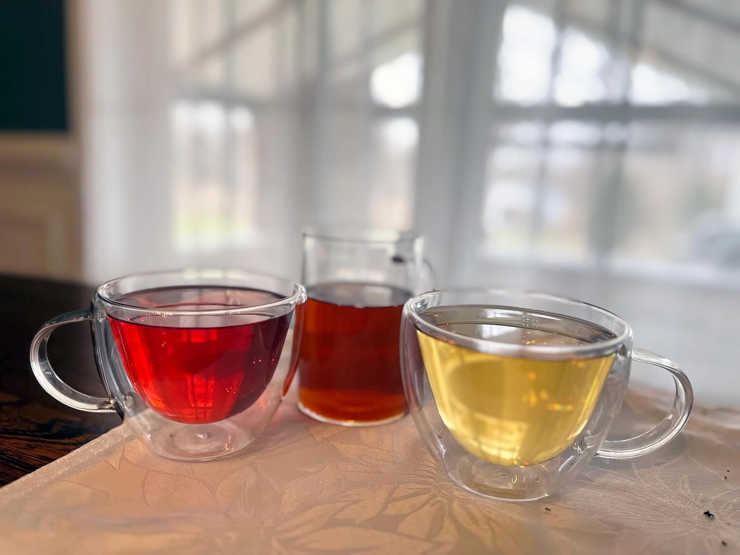 TBT - Totally Bold Tea - Organic Black Tea - Natural Energy - Caffeine - 30 pyramid whole leaf bags.