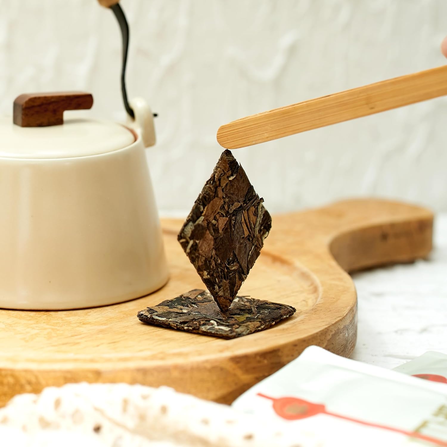 ChaWuWarmSun-[B] White Tea Flaky,20 piece/Box,FuDing Aged ShouMei BaiCha Loose Leaf Tea,Individual Packing