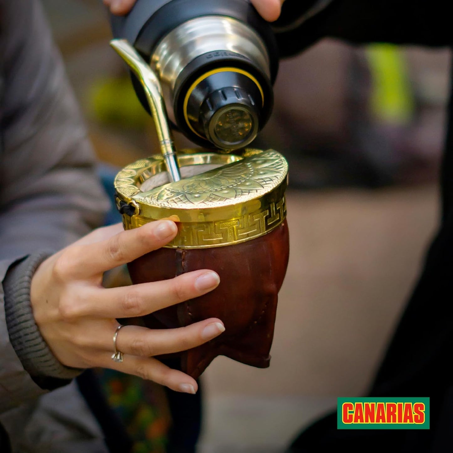 Canarias Yerba Mate Traditional Ground Leaf Tea 1kg - 2.2Lbs | Fine Cut No Stems Rich and full-bodied mate made for gourd and bombilla preparation with a classic Uruguayan profile.