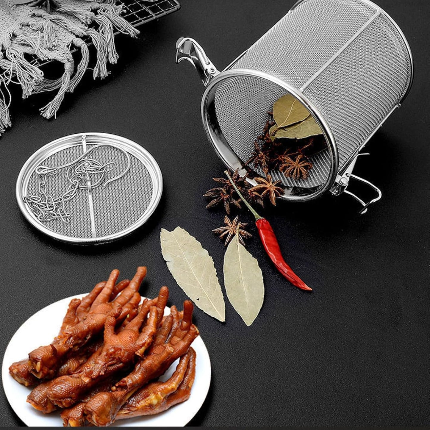 Tea Strainers for Loose Tea, Stainless Steel Seasoning Strainer | 8x10cm, Tea Infuser with Chain, Soup Seasonings Separation Basket Filter Tea Steeper for Brew Tea