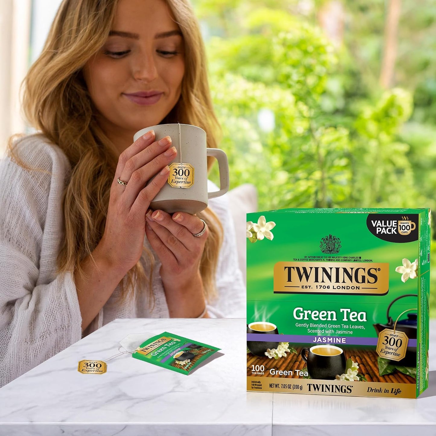Twinings Green Tea with Jasmine, Caffeinated, Tea Bags, 100 CT Box (1 Pack) | Floral Scented with Jasmine Blossoms, Naturally Caffeinated, 100 Foil Lined Individually Wrapped Bags, Enjoy Hot or Iced