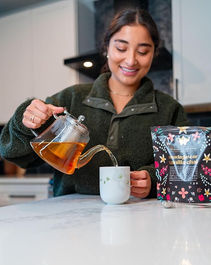 Madagascar Vanilla Chai Tea, Organic Loose Leaf Chai Tea – Black Tea with Chai Spice Blend – Great Hot or Iced Chai Latte